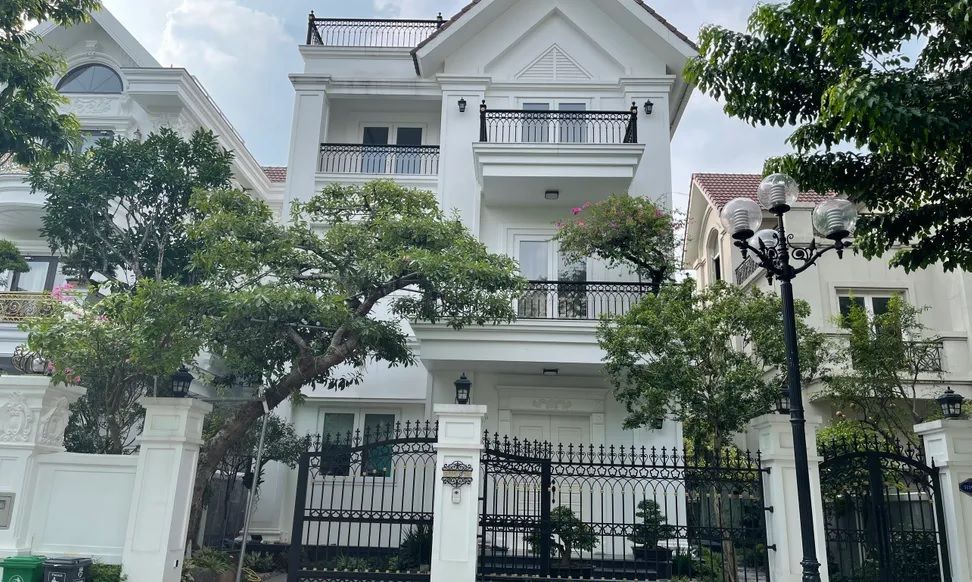 Biệt thự Hoa Phượng bán tại Vinhomes Riverside quận Long Biên